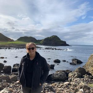 Meet your Posher, Devon